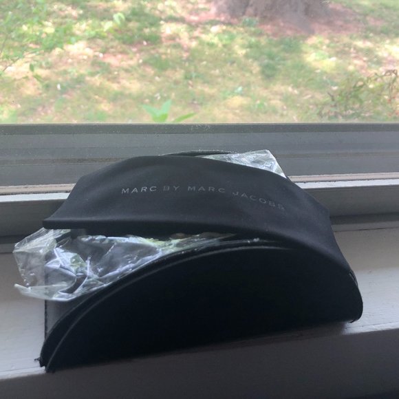 Marc by Marc Jacobs Sunglasses - Picture 6 of 11